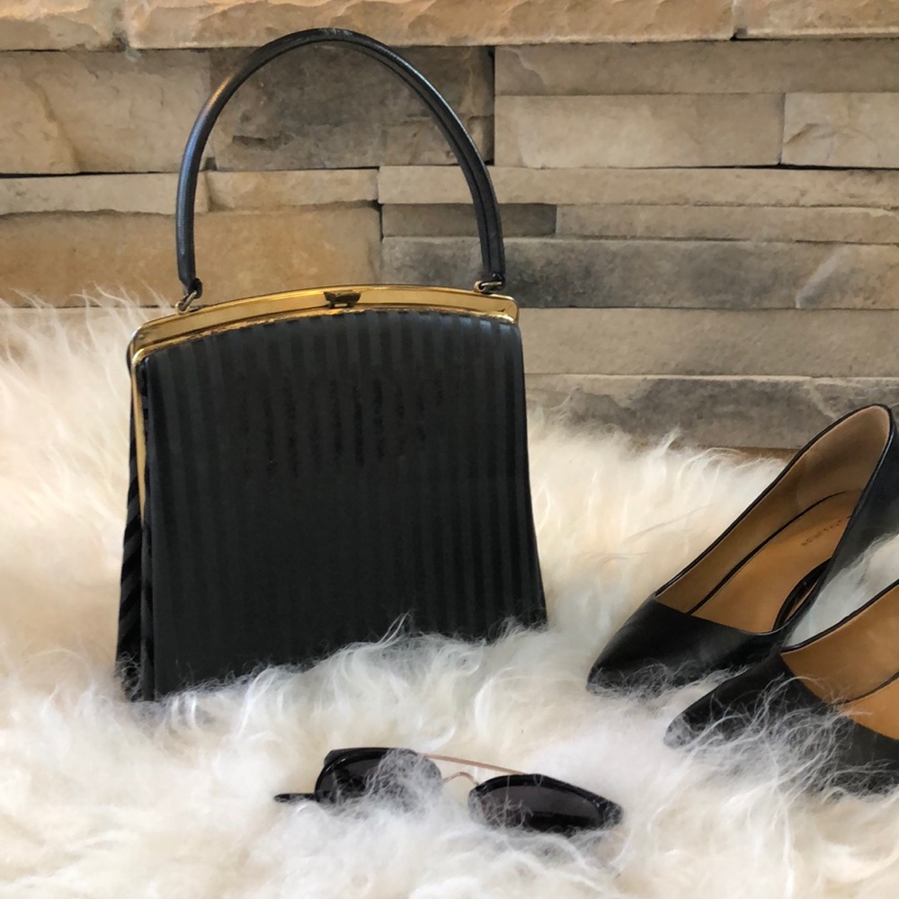 Vintage Theodore of California purse. 1950s era.